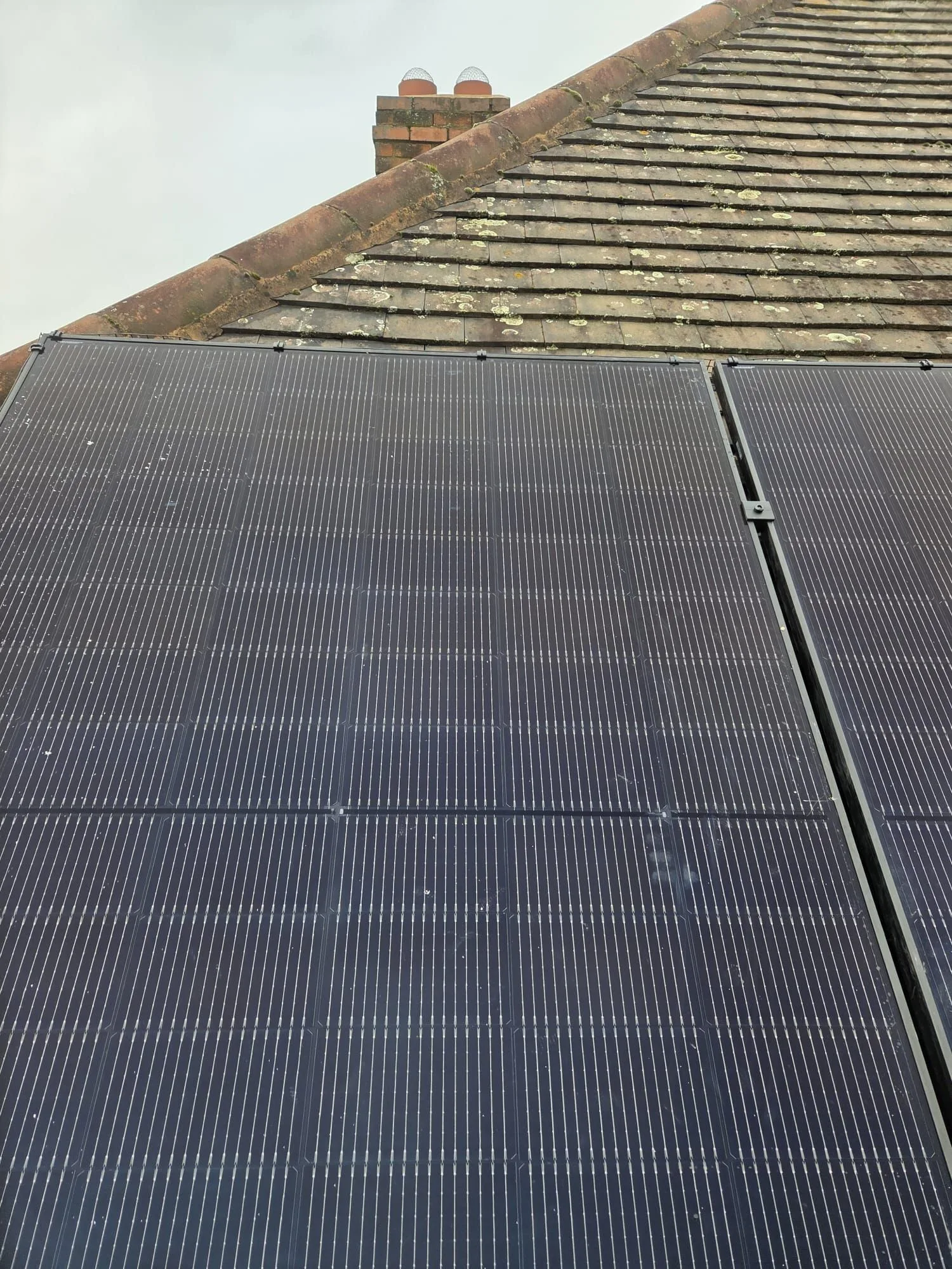 Solar panels on a home roof in Birmingham: 9 panels, 4.275 kWp