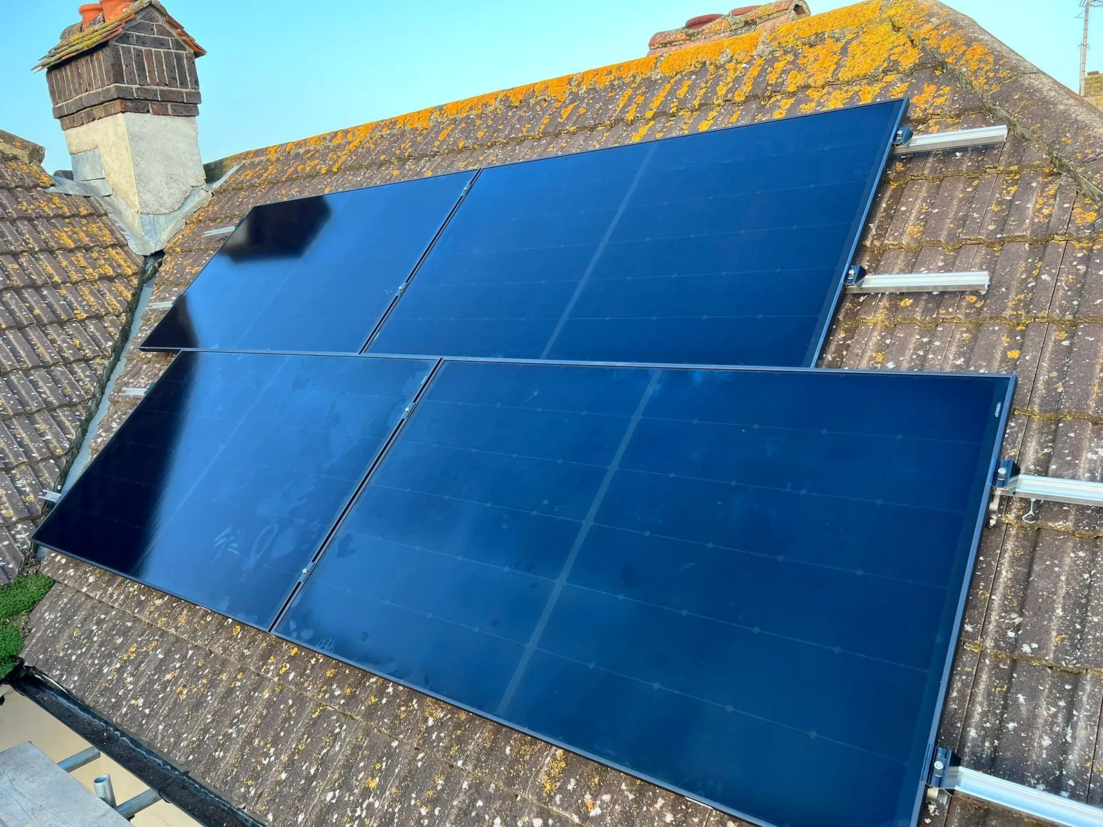 Solar panels on a home roof in Worthing: 13 panels, 5.2 kWp