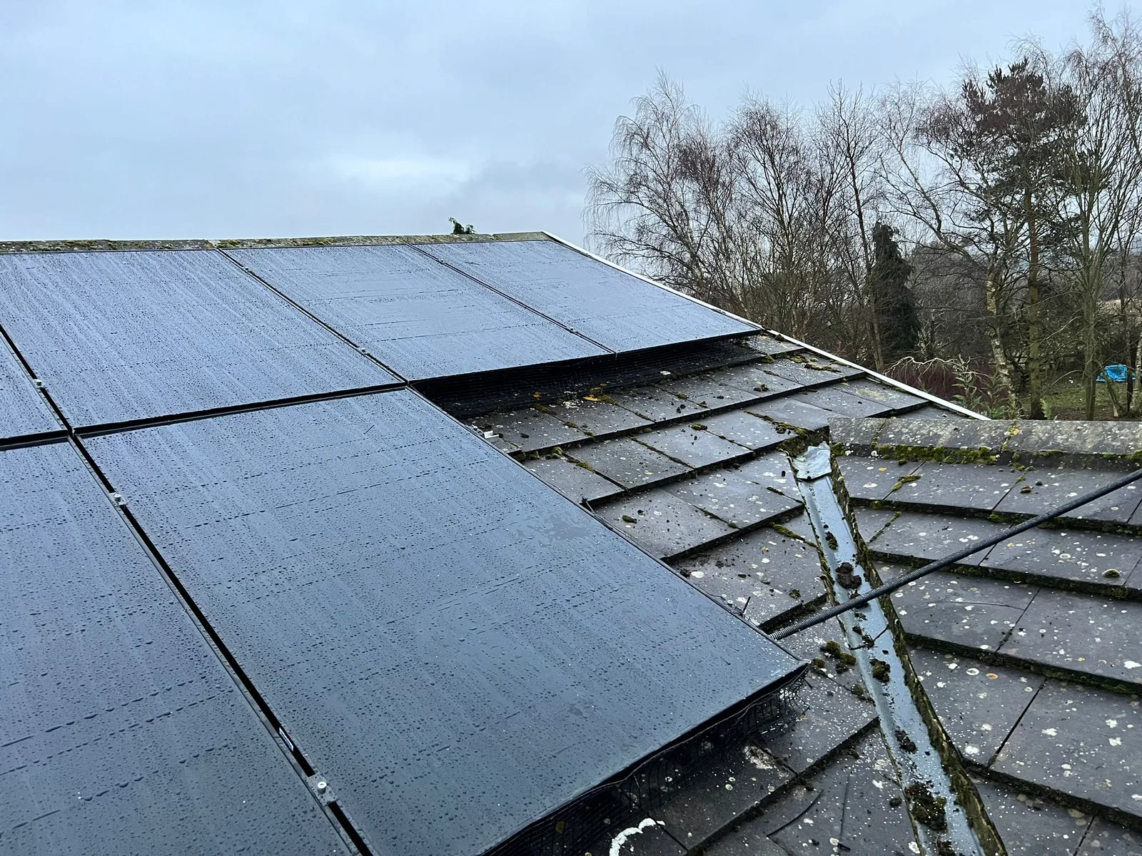 Solar panels on a home roof in Canterbury: 17 panels, 6.8 kWp