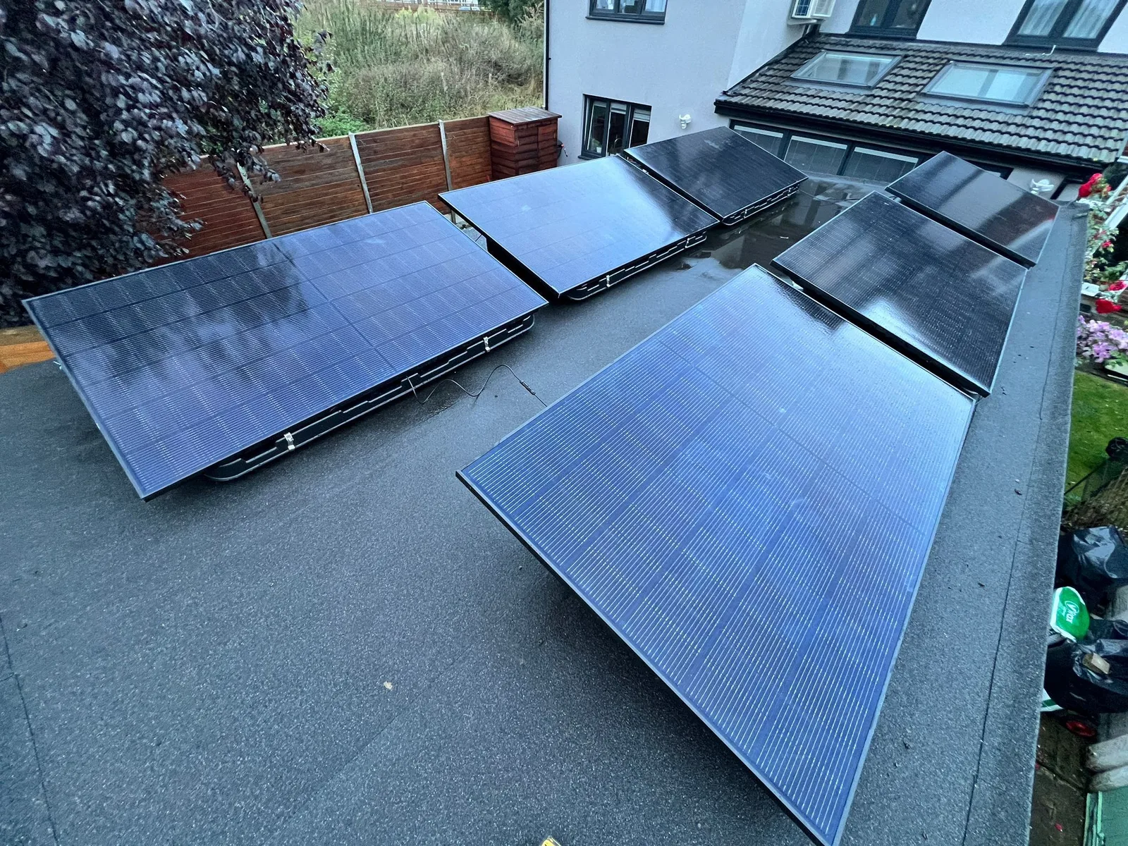 Solar panels on a home roof in Essex: 13 panels, 6.24 kWp