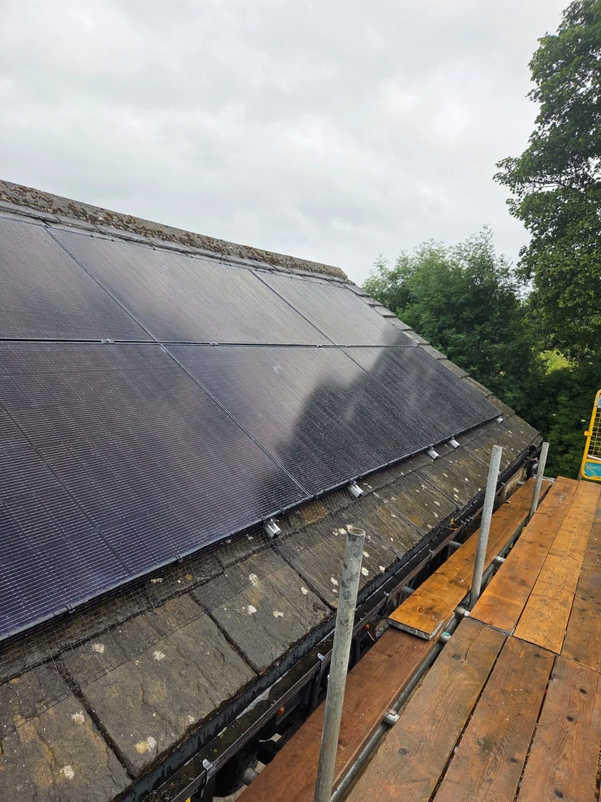 Solar panels on a home roof in West Yorkshire: 12 panels, 6 kWp