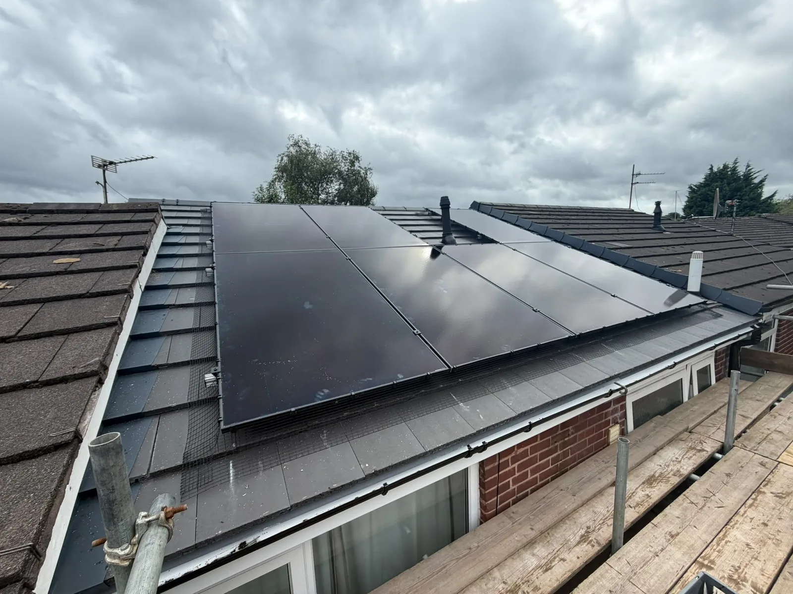 Solar panels on a home roof in Bury: 19 panels, 9.025 kWp